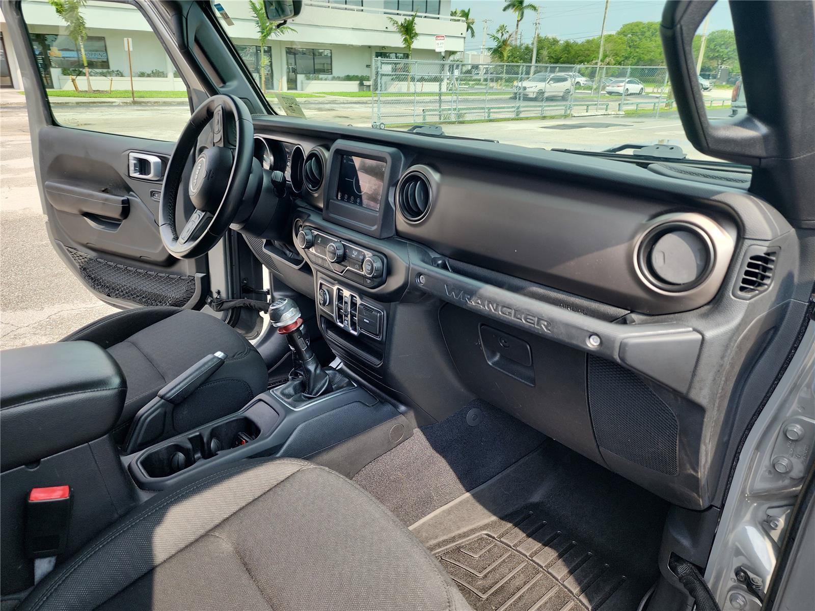 Used 2020 Jeep Wrangler Unlimited Sport S AWD/4WD image 26