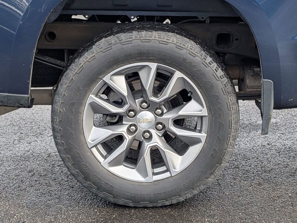 Used 2022 Chevrolet Silverado 1500 LT image 16
