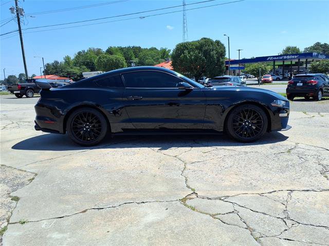 Certified 2018 Ford Mustang GT Premium w/ GT Performance Package RWD image 9