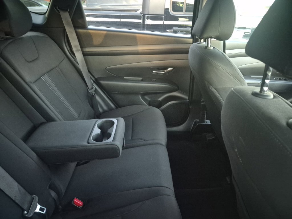 Used 2025 Hyundai Tucson SEL AWD/4WD image 25