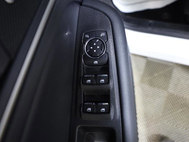 Certified 2024 Ford Edge SEL w/ Convenience Package image 18