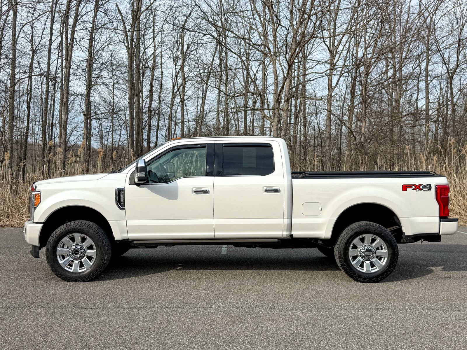 Certified 2019 Ford F250 Platinum w/ Platinum Ultimate Package image 6