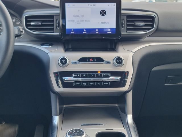 Certified 2023 Ford Explorer XLT w/ Equipment Group 202A AWD/4WD image 28