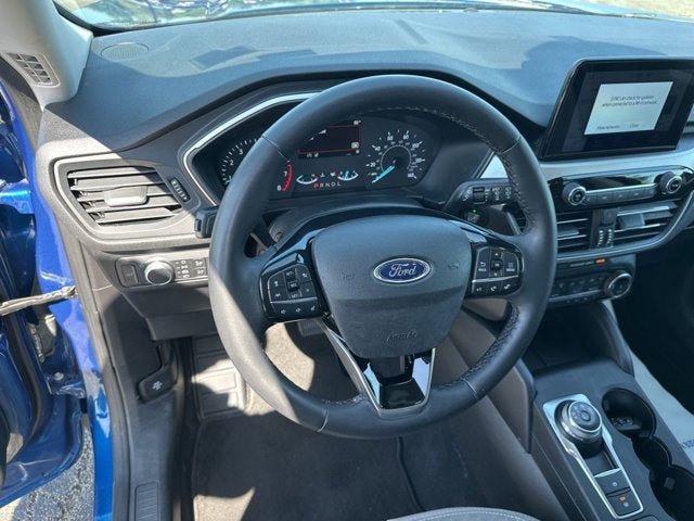 Certified 2022 Ford Escape SE w/ SE Sport Appearance Package FWD image 12