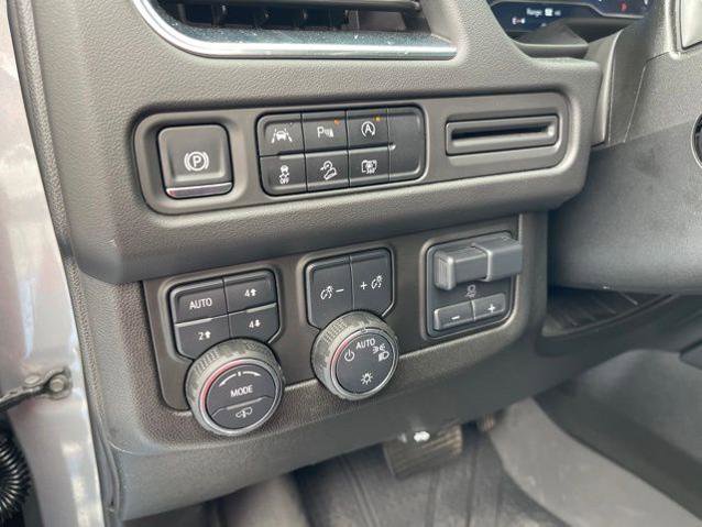Used 2024 Chevrolet Tahoe Z71 w/ Z71 Off-Road Package AWD/4WD image 15