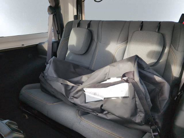 Used 2025 Jeep Wrangler Sport AWD/4WD image 19