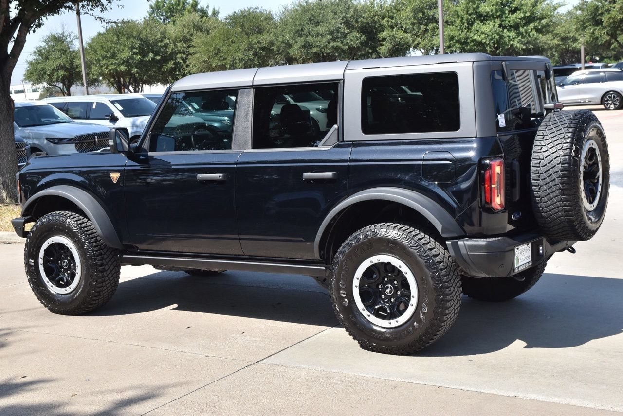 Certified 2024 Ford Bronco Badlands AWD/4WD image 11