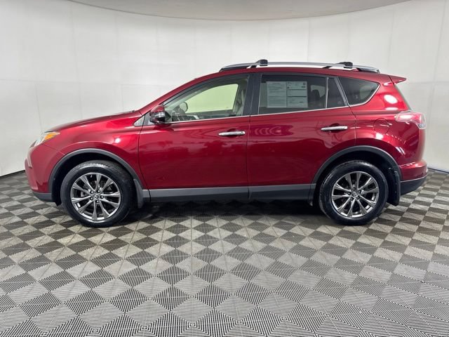 Used 2018 Toyota RAV4 Limited FWD image 7