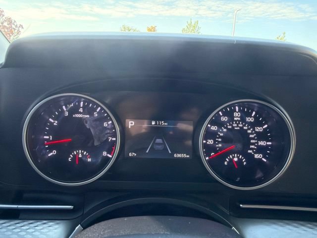 Used 2023 Kia Carnival LX FWD image 53