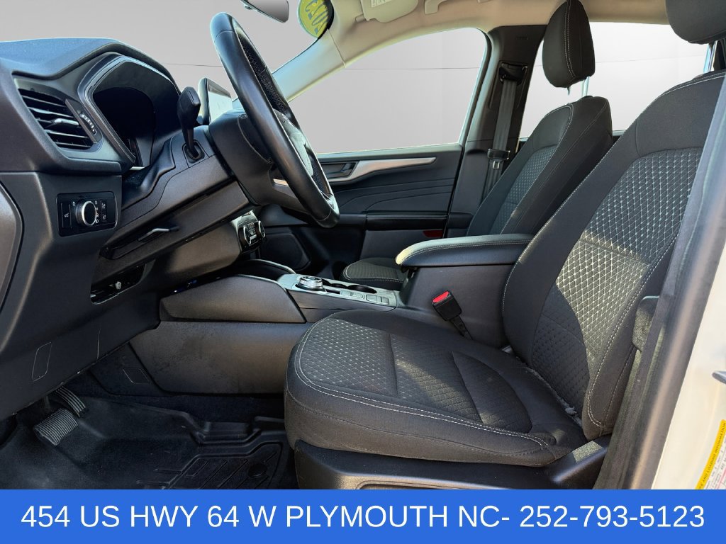 Certified 2023 Ford Escape Active FWD image 9