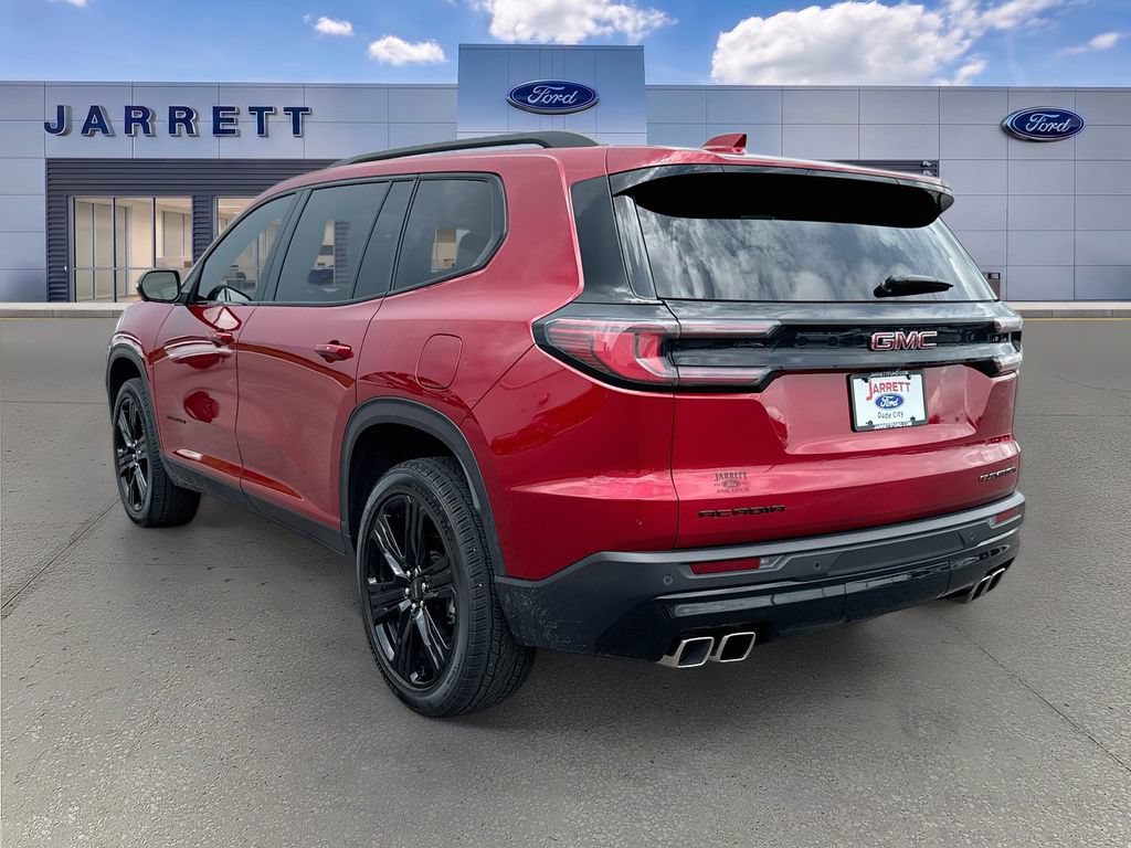 Used 2024 GMC Acadia Elevation w/ Black Edition FWD image 5