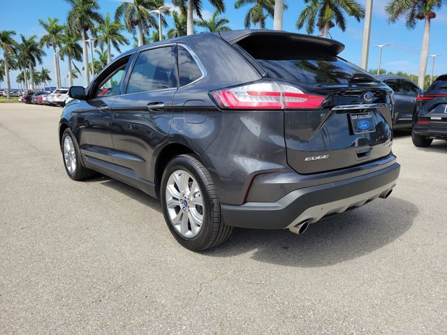 Certified 2020 Ford Edge Titanium w/ Canadian Touring Package AWD/4WD image 4