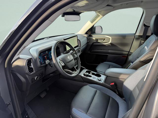 Certified 2025 Ford Bronco Sport Outer Banks w/ Outer Banks Tech Package+ AWD/4WD image 4