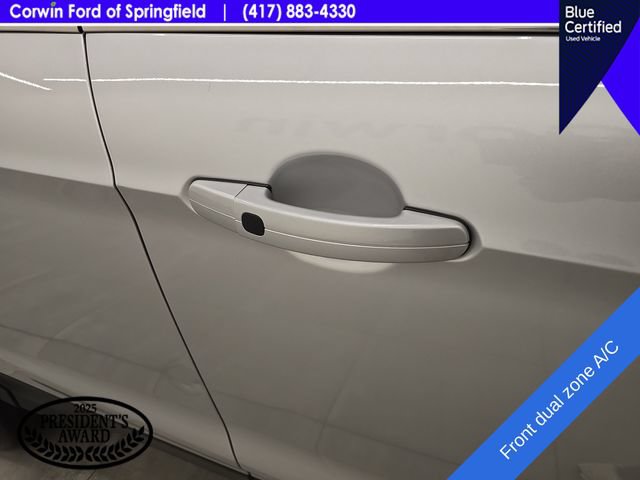 Certified 2019 Ford Escape SEL AWD/4WD image 9