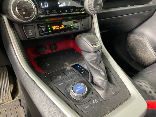 Used 2020 Toyota RAV4 TRD Off-Road w/ TRD Off-Road Weather Package AWD/4WD image 9