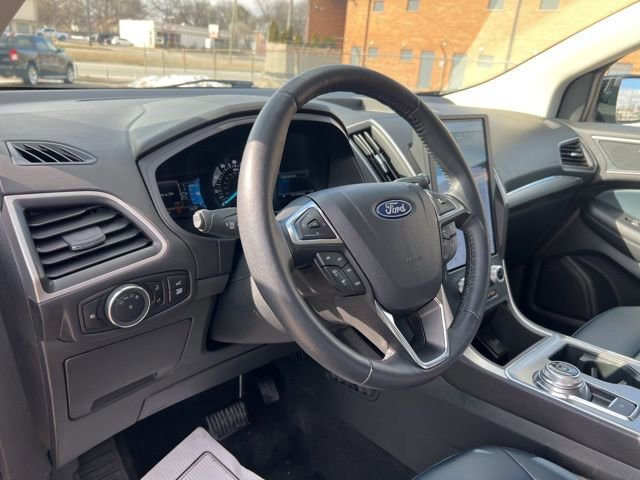 Certified 2024 Ford Edge SEL w/ Sport Appearance Package image 8