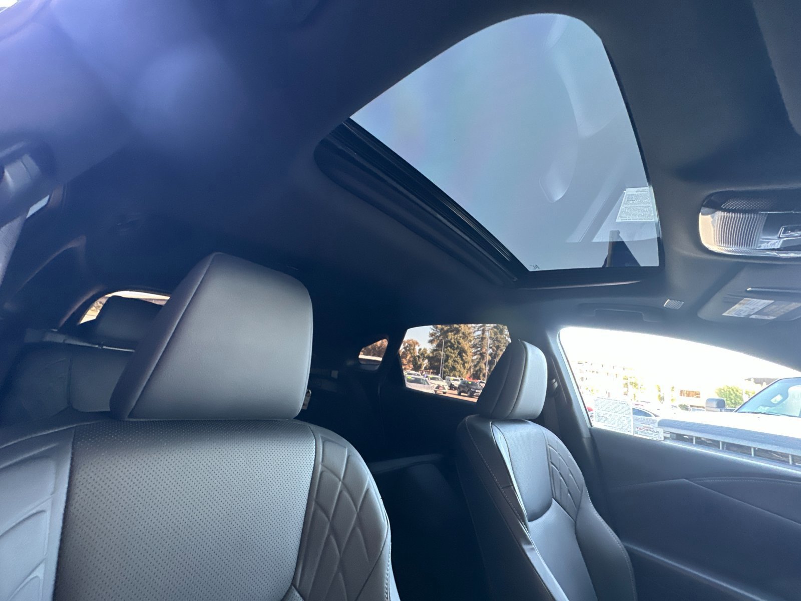 Used 2024 Lexus RX 350 Premium image 17