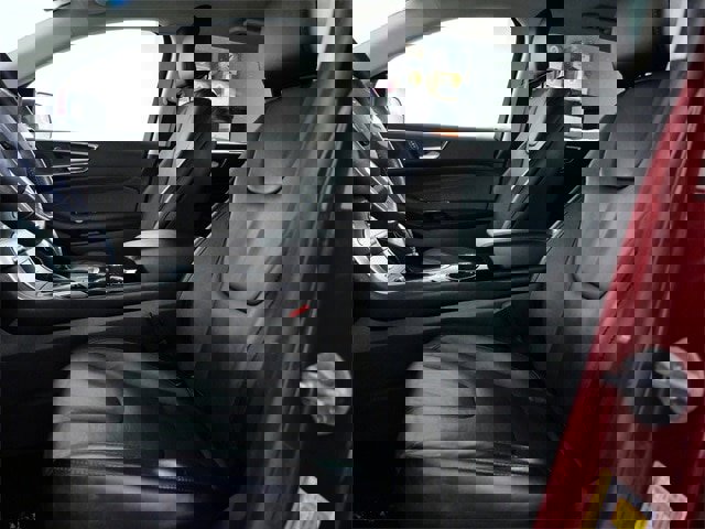 Certified 2018 Ford Edge Titanium w/ Cold Weather Package image 16