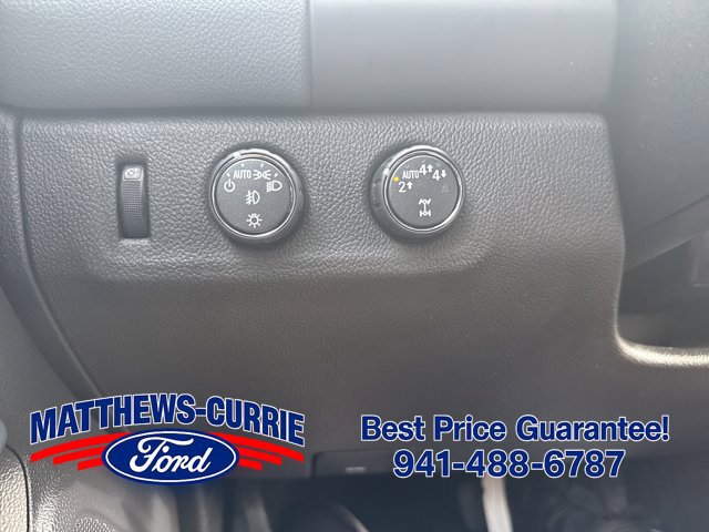 Used 2021 Chevrolet Colorado Z71 AWD/4WD image 28