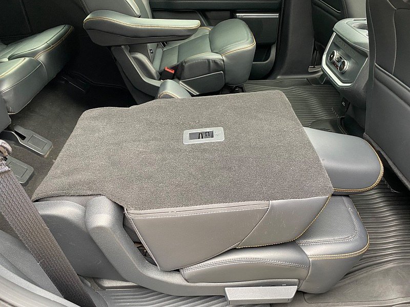 Certified 2025 Ford Expedition Tremor AWD/4WD image 43