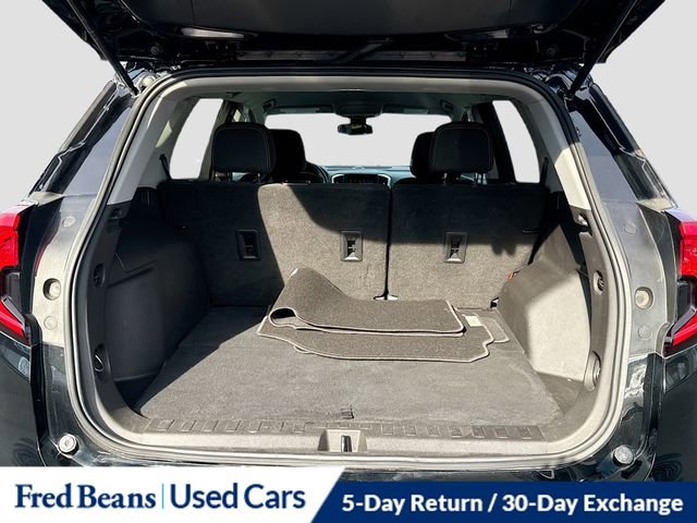 Used 2022 GMC Terrain SLE image 27