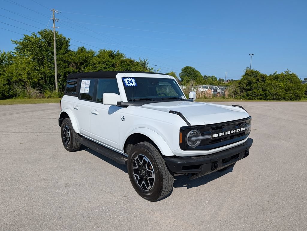 Certified 2024 Ford Bronco Outer Banks AWD/4WD image 2
