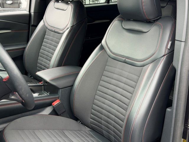 Certified 2025 Ford Explorer ST-Line AWD/4WD image 9