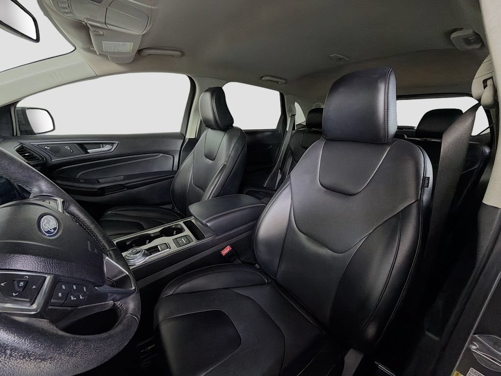 Certified 2022 Ford Edge Titanium AWD/4WD image 14
