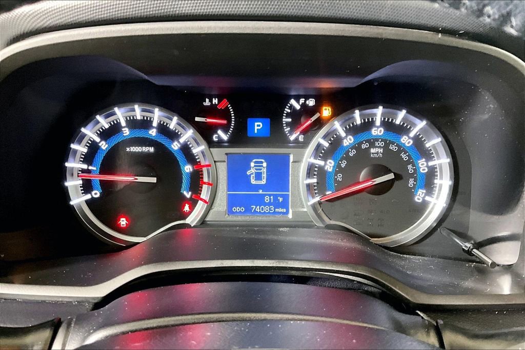 Used 2018 Toyota 4Runner TRD Off-Road Premium AWD/4WD image 16