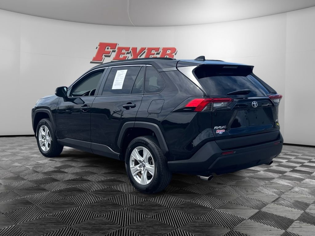 Used 2021 Toyota RAV4 XLE image 5