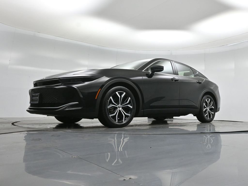 Used 2024 Toyota Crown Limited image 41