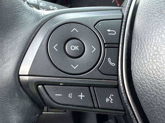 Used 2022 Toyota Camry XSE FWD image 27
