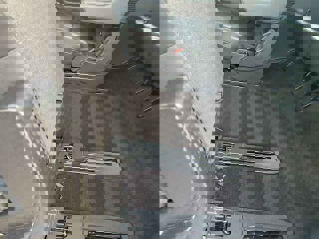 Certified 2020 Ford Expedition XLT w/ Equipment Group 202A image 24