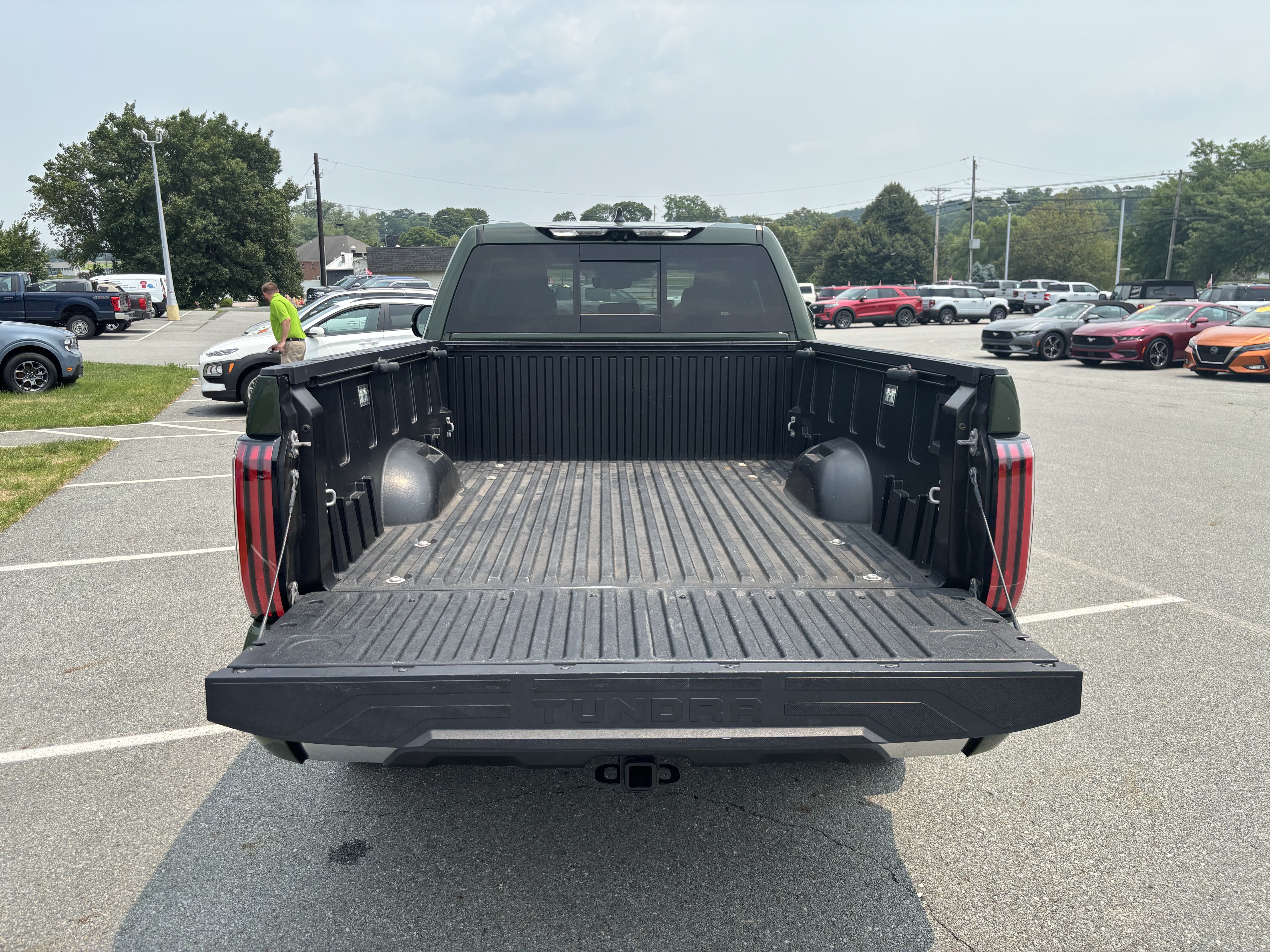 Used 2022 Toyota Tundra Limited AWD/4WD image 32