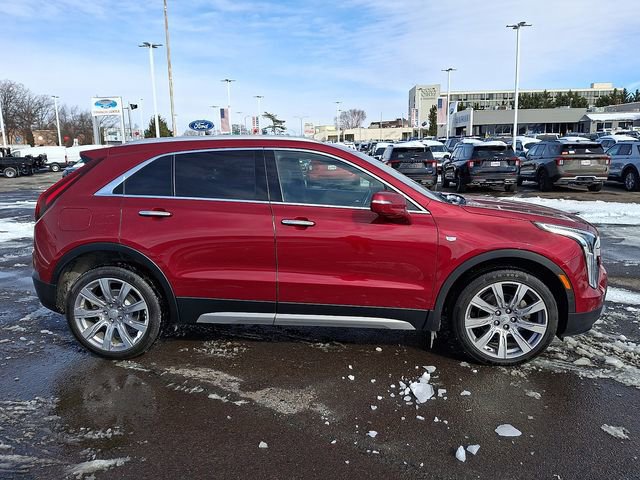 Used 2019 Cadillac XT4 Premium Luxury w/ Enhanced Visibility Package image 5