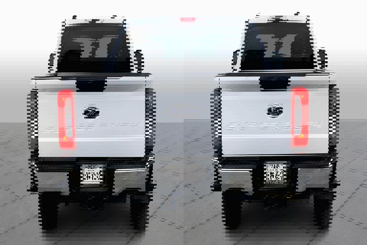 Certified 2024 Ford F250 XL w/ FX4 Off-Road Package image 3