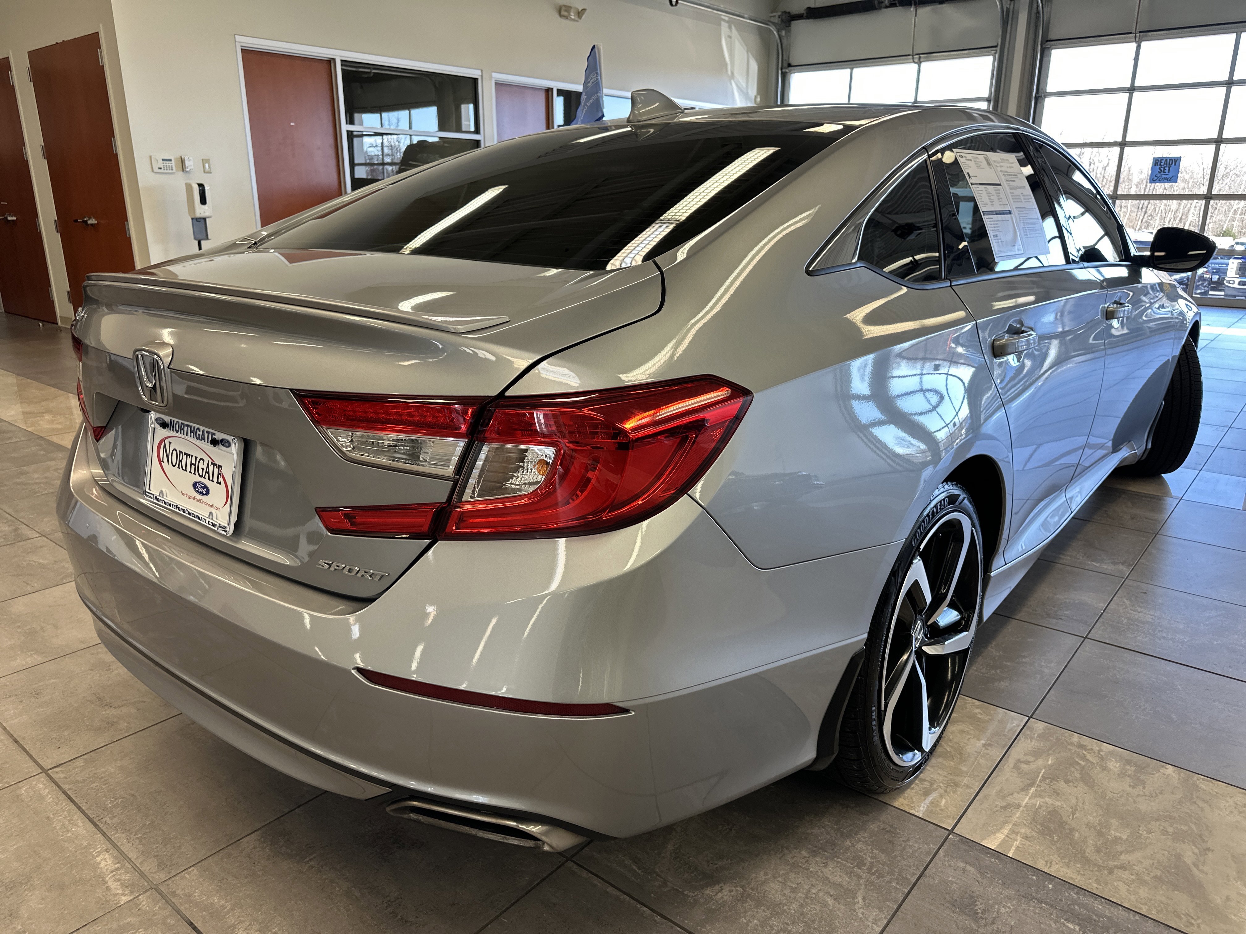 Used 2020 Honda Accord Sport image 12