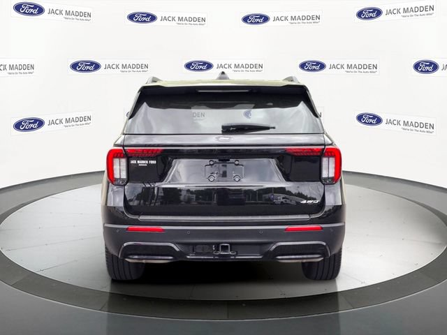 Certified 2025 Ford Explorer ST-Line w/ Premium Package AWD/4WD image 4
