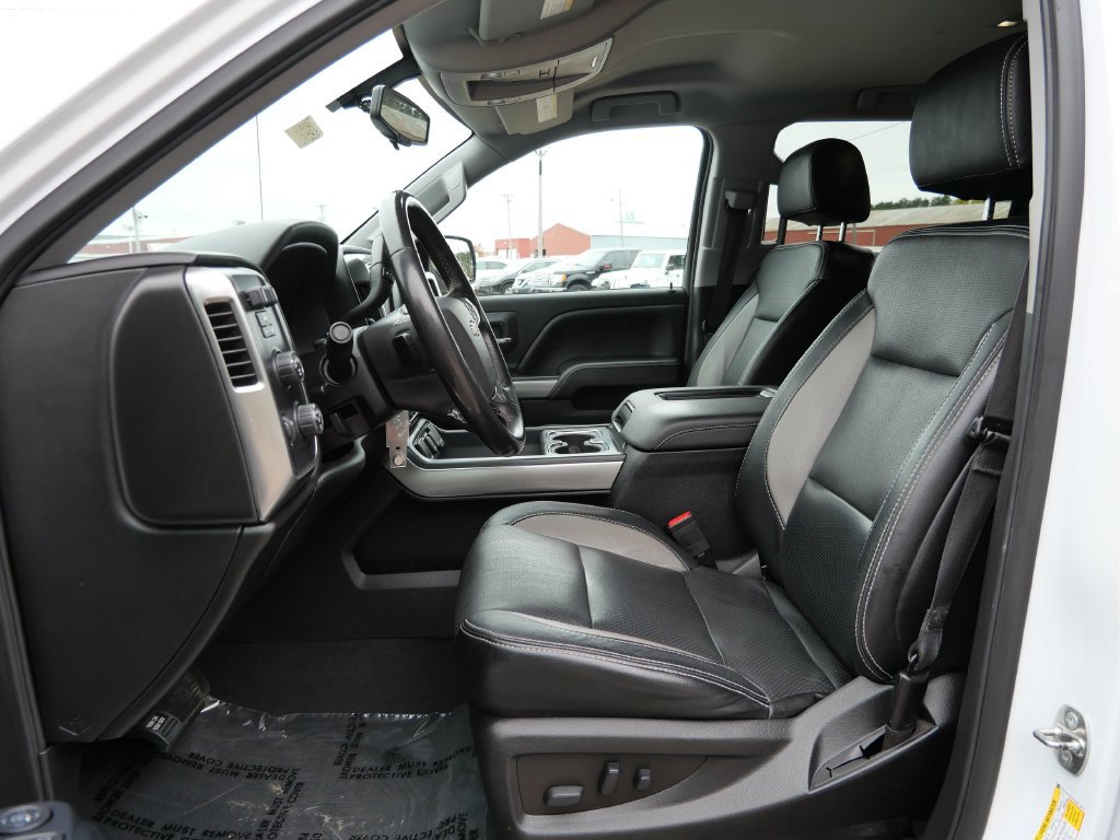 Used 2018 Chevrolet Silverado 1500 LT w/ All Star Edition AWD/4WD image 21