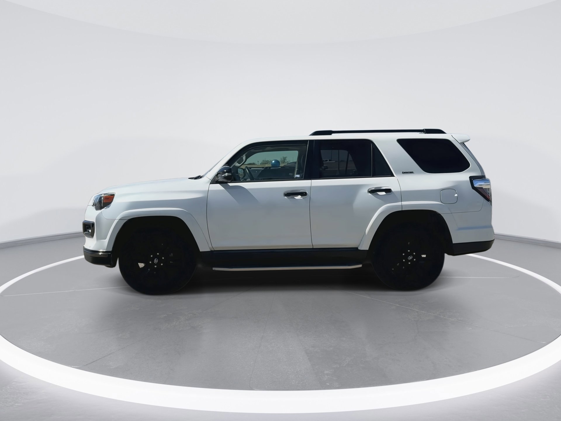 Used 2019 Toyota 4Runner Limited image 7