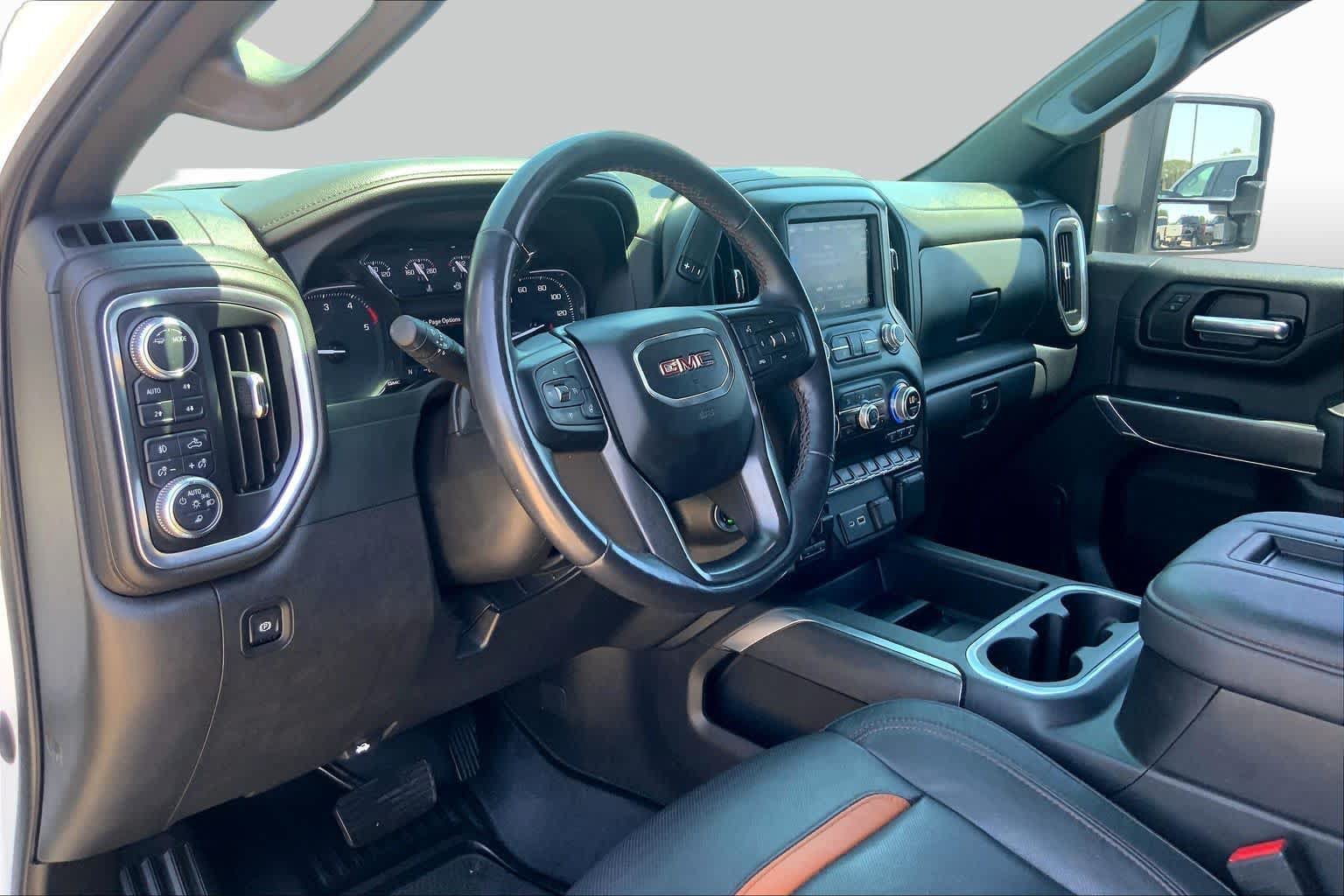 Used 2022 GMC Sierra 2500 AT4 AWD/4WD image 18