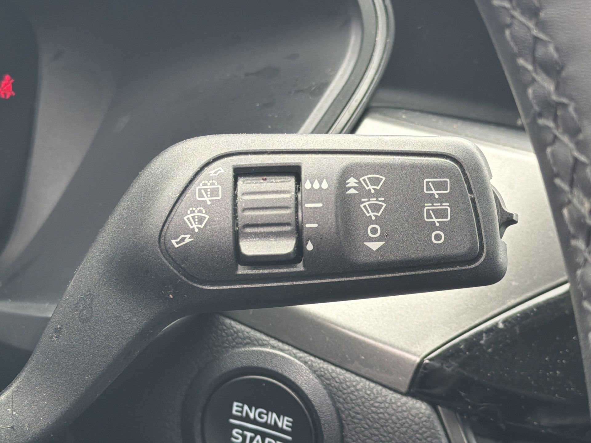 Certified 2023 Ford Escape Active AWD/4WD image 15