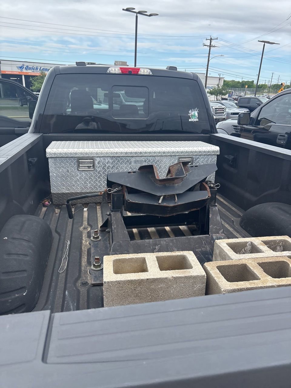 Certified 2023 Ford F350 Lariat w/ Lariat Ultimate Package image 3