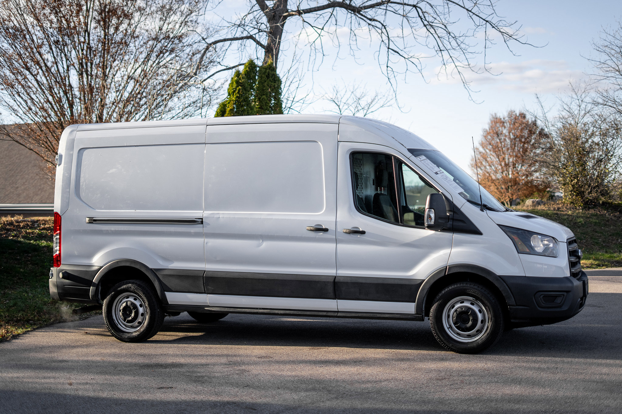 Certified 2020 Ford Transit 250 Medium Roof w/ Interior Upgrade Package image 4