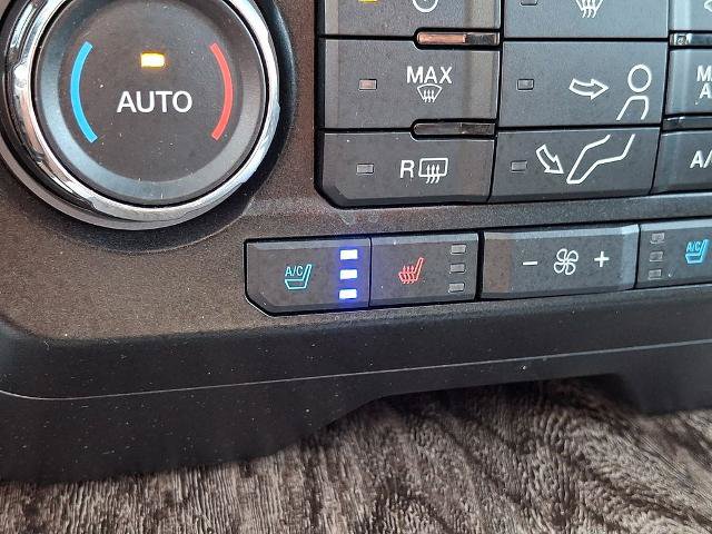 Certified 2019 Ford F250 Lariat w/ Lariat Ultimate Package AWD/4WD image 28
