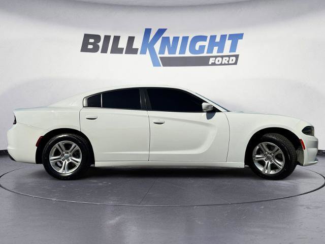 Used 2021 Dodge Charger SXT w/ Leather Interior Group image 4