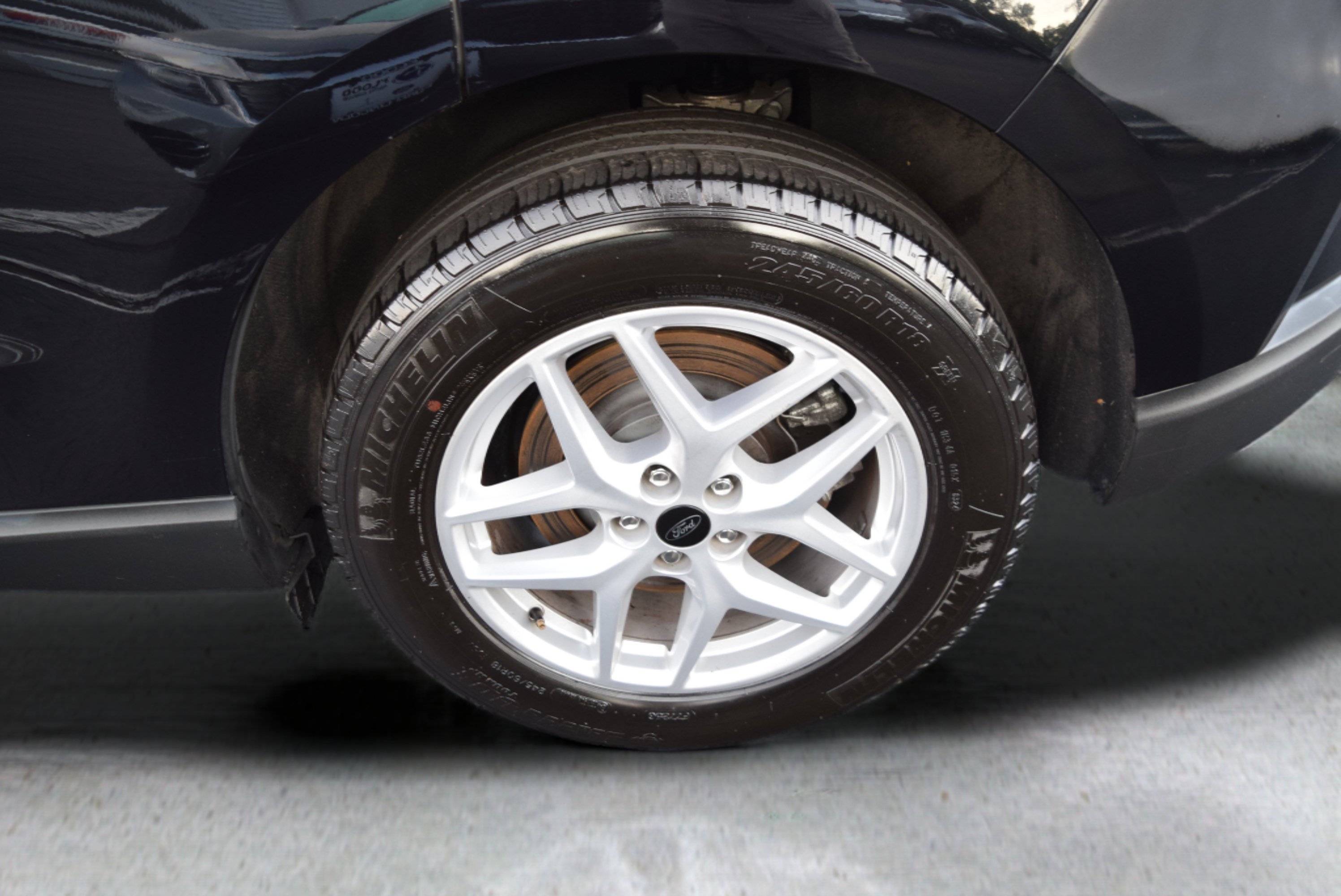 Certified 2024 Ford Edge SEL AWD/4WD image 7