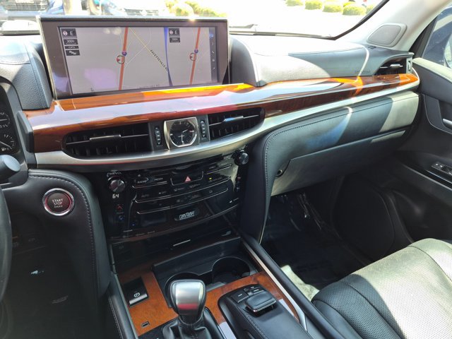 Used 2017 Lexus LX 570 4WD w/ Luxury Package image 24