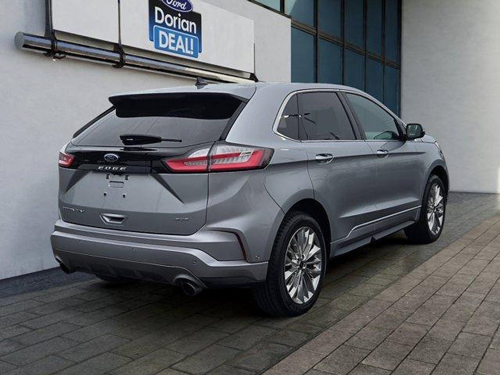 Certified 2024 Ford Edge Titanium w/ Titanium Elite Package AWD/4WD image 3