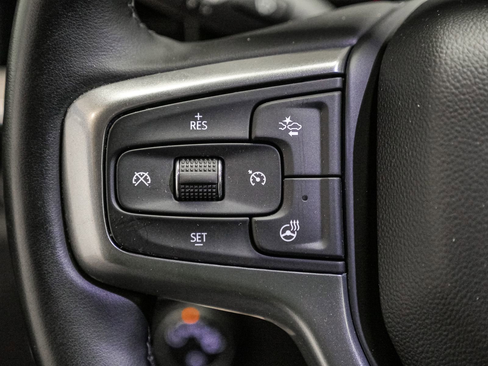 Used 2025 Chevrolet Silverado 1500 LT image 27